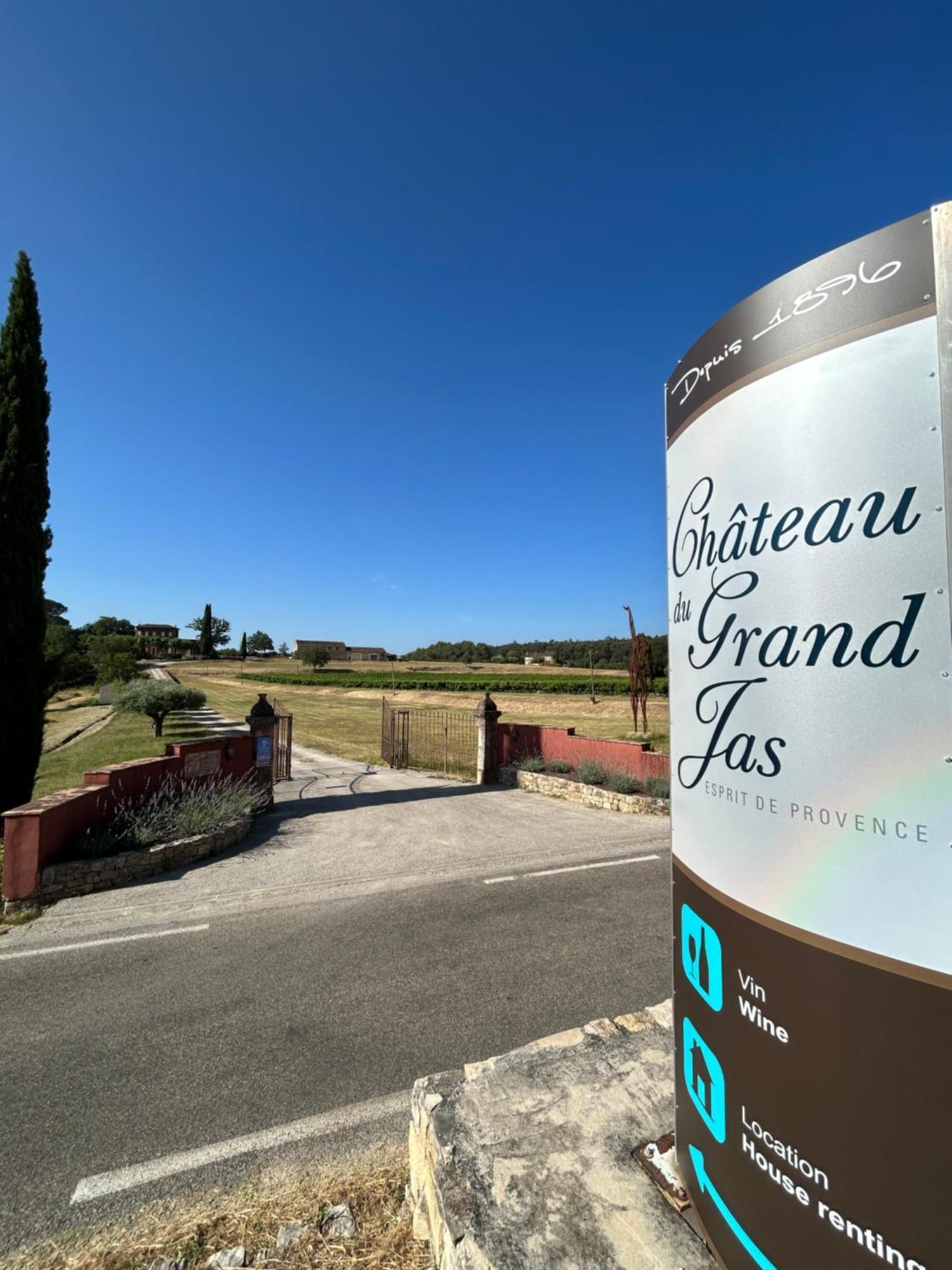 Chateau Du Grand Jas Entrecasteaux Buitenkant foto
